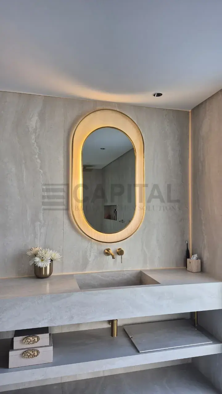 Oval LED Bathroom Mirror with Backlight – Modern Luxury Design 