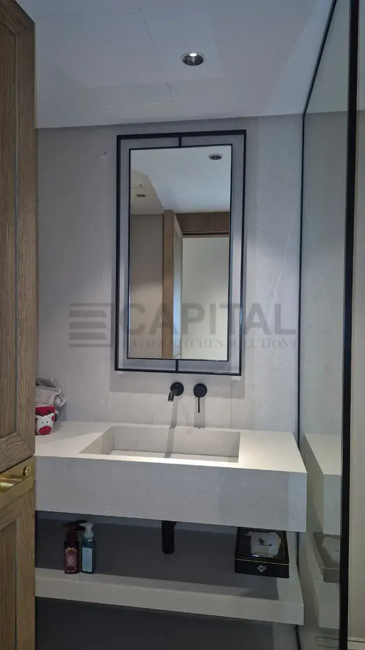 Minimal Black Frame Bathroom Mirror – Modern Rectangular Wall Mirror 