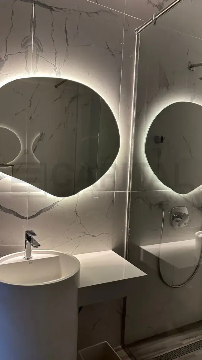 Mirros Without Frame