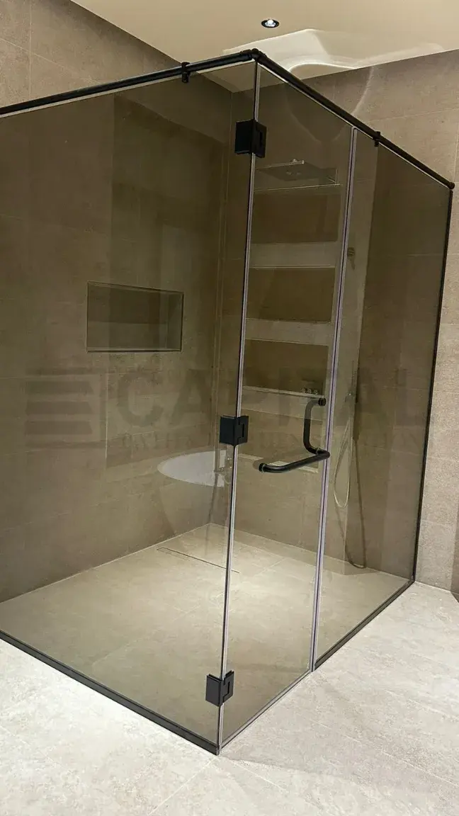 زجاج دش مفصلي