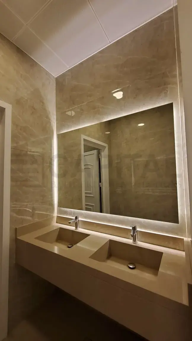 Mirros Without Frame