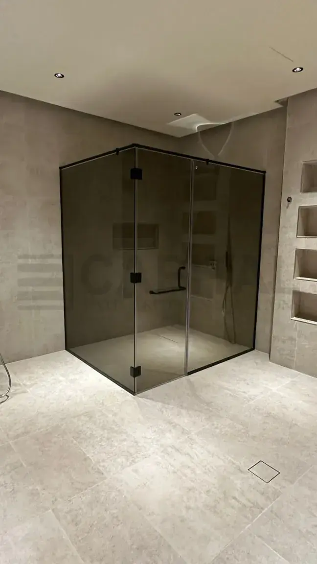 زجاج دش مفصلي