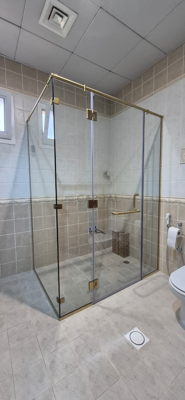 زجاج دش مفصلي