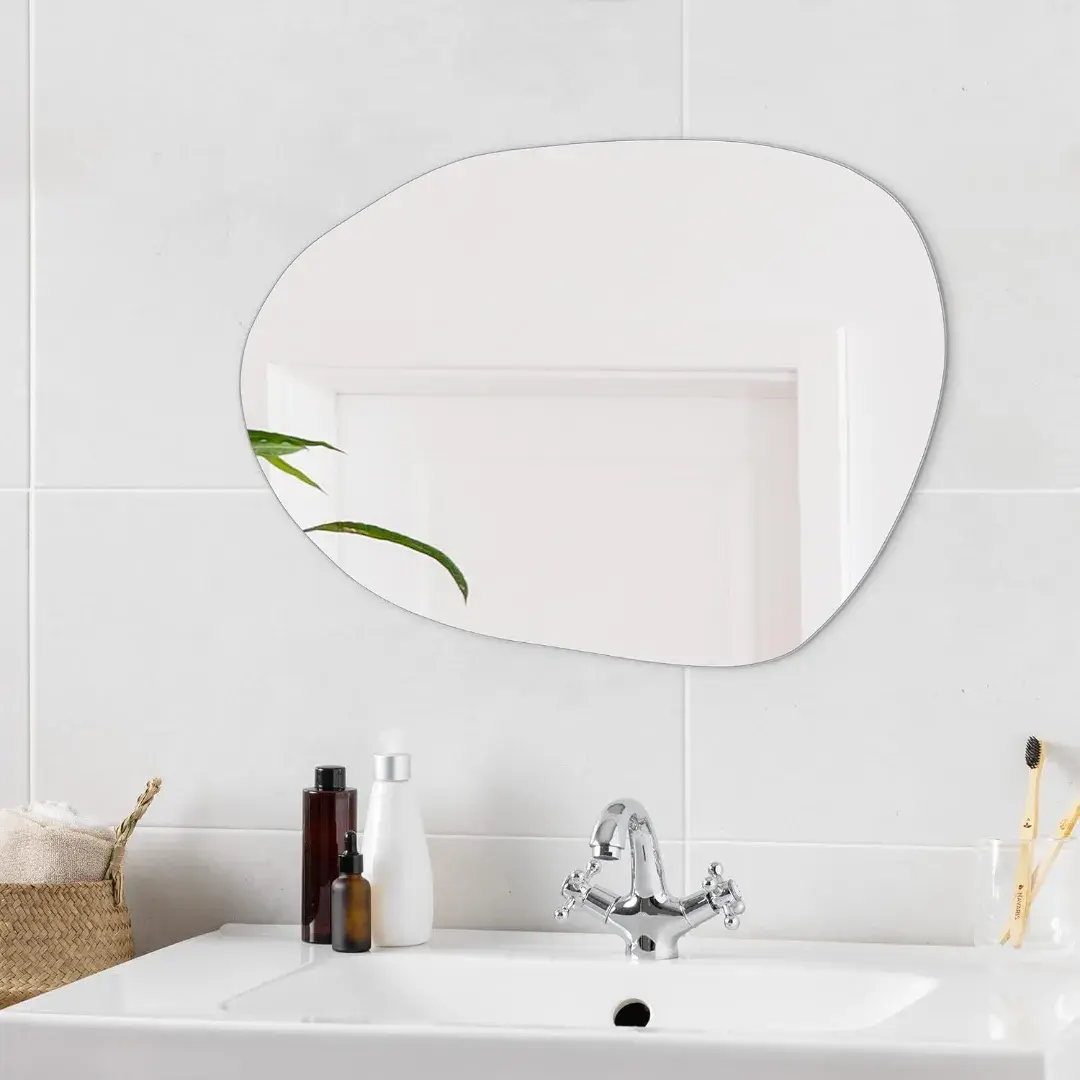 Organic Pebble Shaped Bathroom Mirror – Frameless Design, Modern Aesthetic 